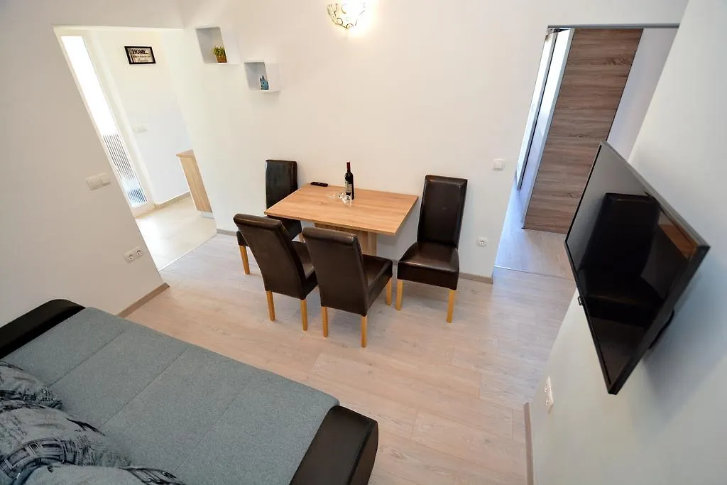 Apartments Clara Nin Croatia