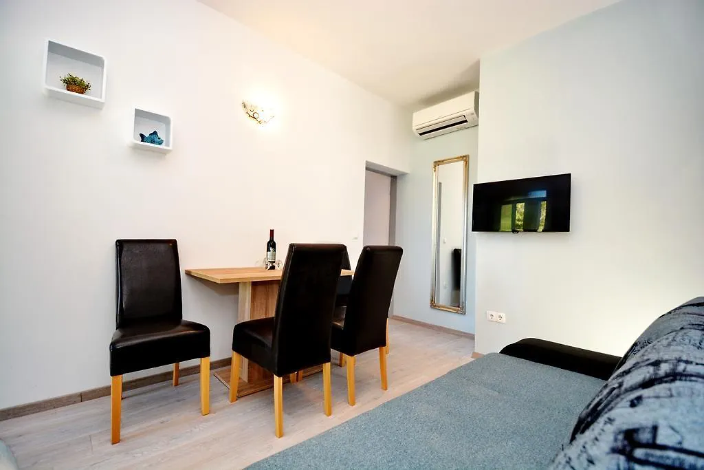 Apartments Clara Nin